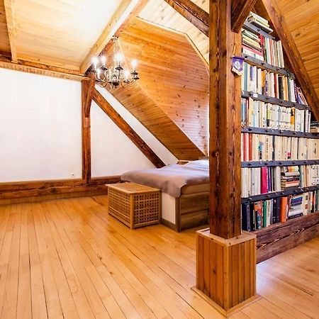 Rooftop 180M2 Loft With Private Sauna, Bratislava Luaran gambar