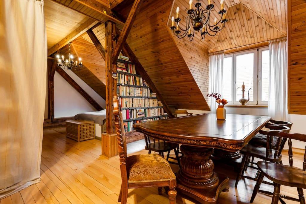 Rooftop 180M2 Loft With Private Sauna, Bratislava Luaran gambar