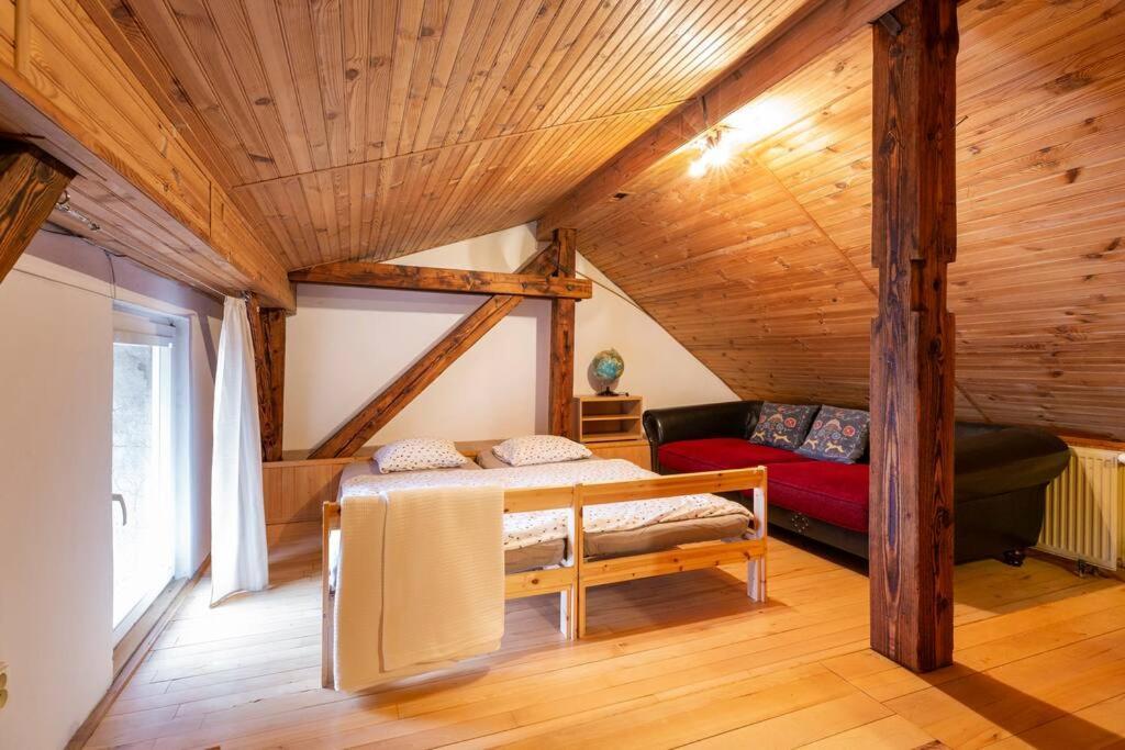 Rooftop 180M2 Loft With Private Sauna, Bratislava Luaran gambar