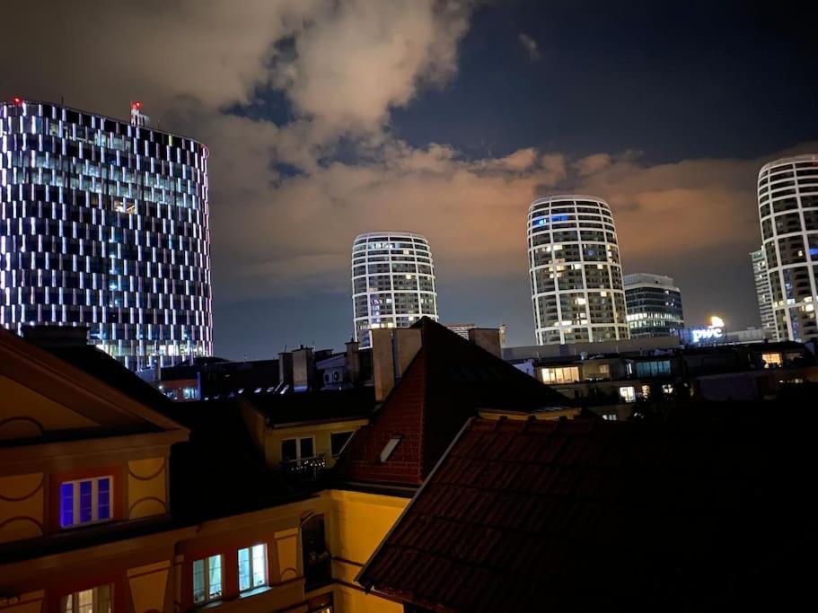 Rooftop 180M2 Loft With Private Sauna, Bratislava Luaran gambar